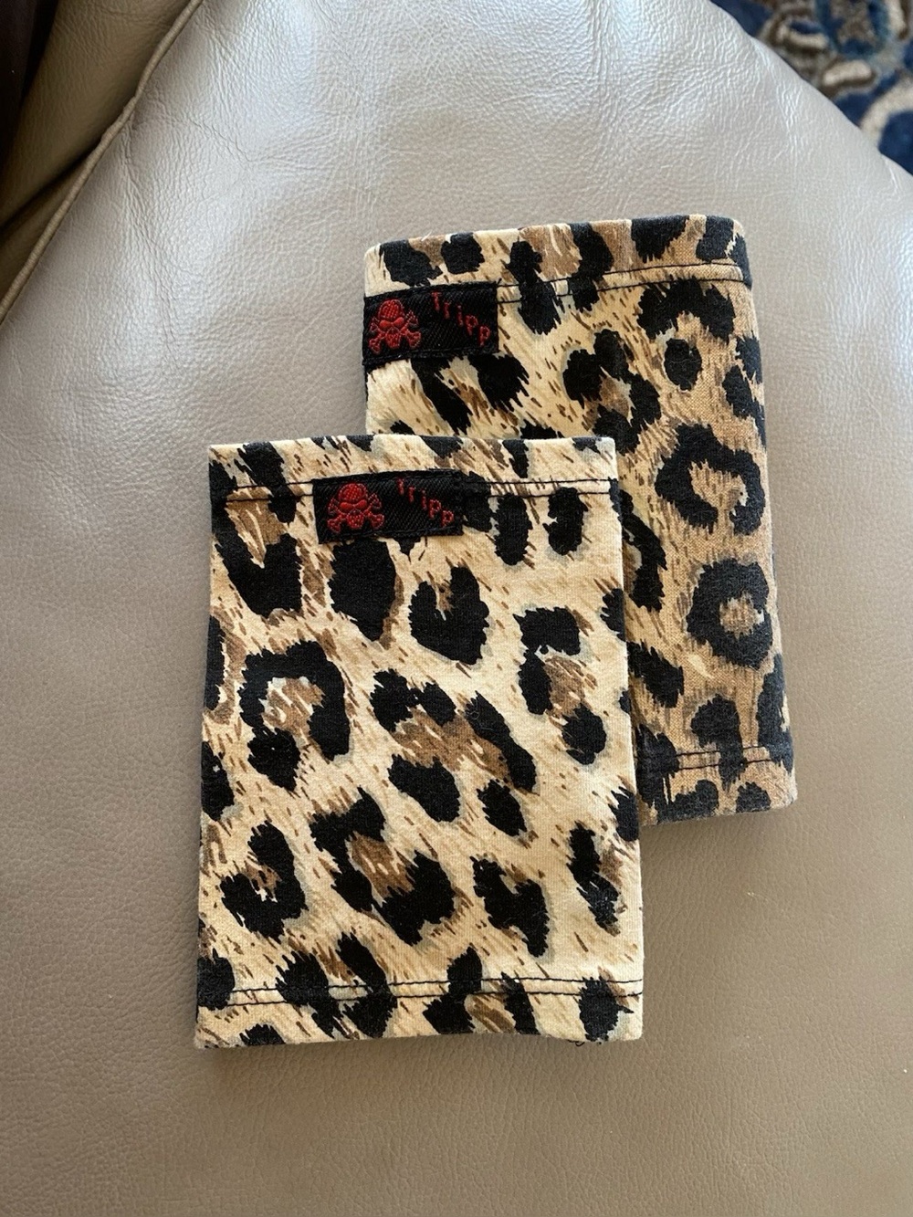 TRIPP NYC Leopard Gloves
